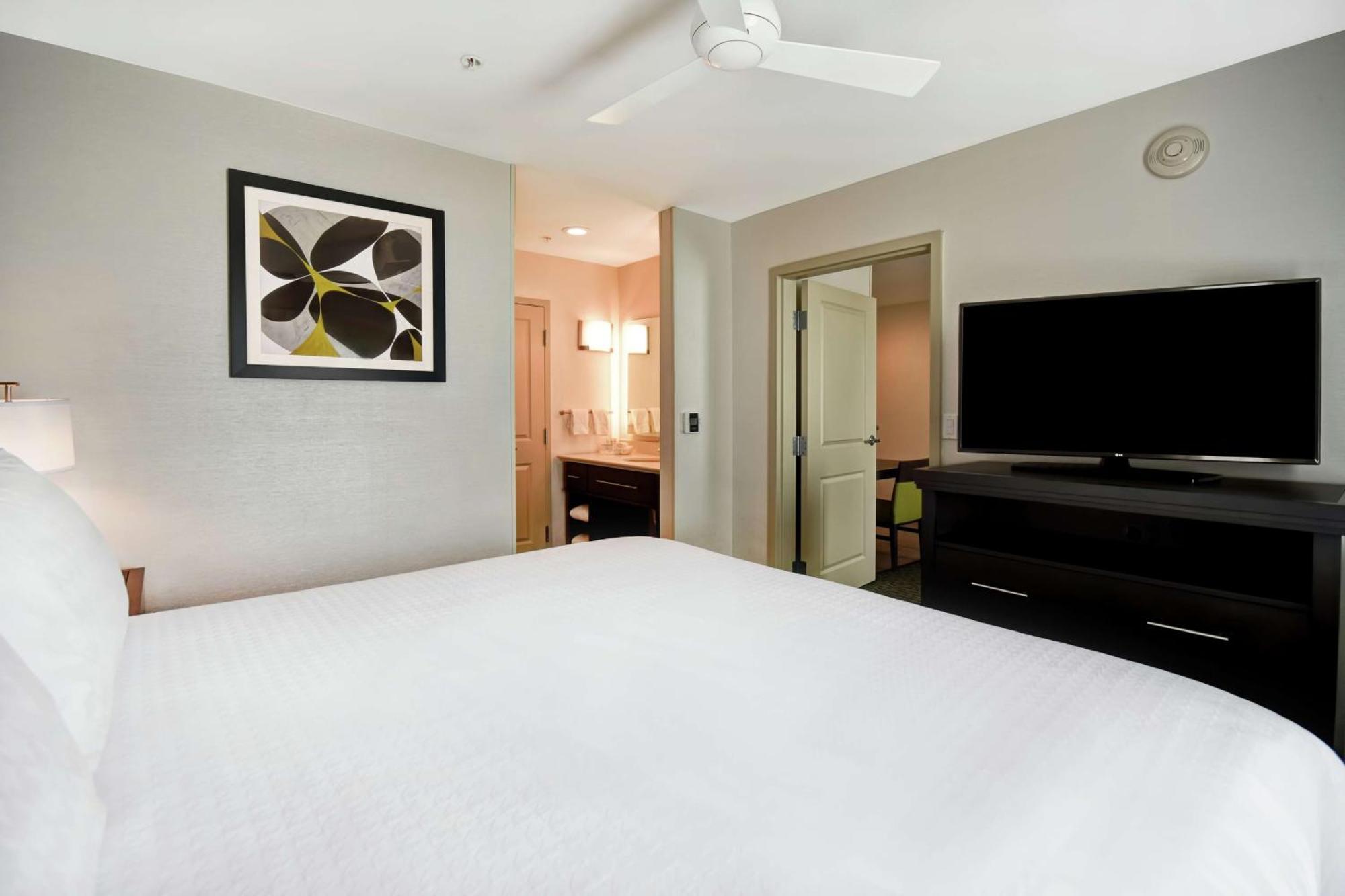 โฮมวูด สวีท บาย ฮิลตัน โนวี ดีทรอยต์ Hotel ภายนอก รูปภาพ